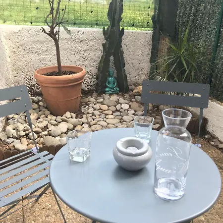 Appartement Studio Piscine Terrasse A 5min Plage *